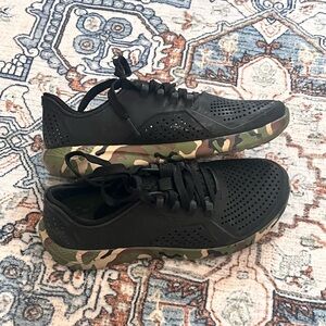 Black Camouflage LiteRide Crocs